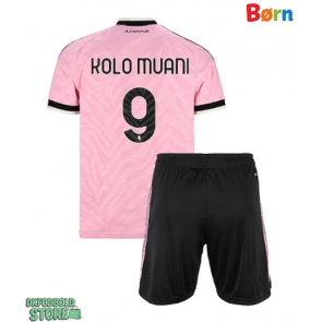 Juventus Randal Kolo Muani #9 Replika Babytøj Udebanesæt Børn 2026-27 Kortærmet (+ Korte bukser)